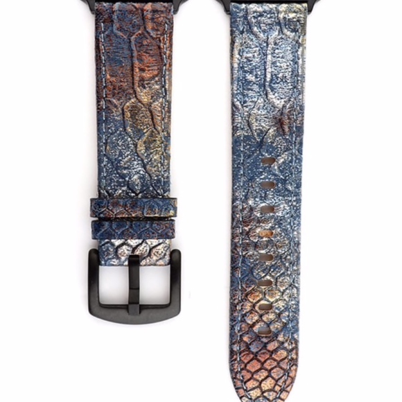 Snake Skin Smart Watch Bands - Picture 4 of 5